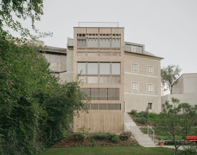 Loft im Flö­ßerhaus