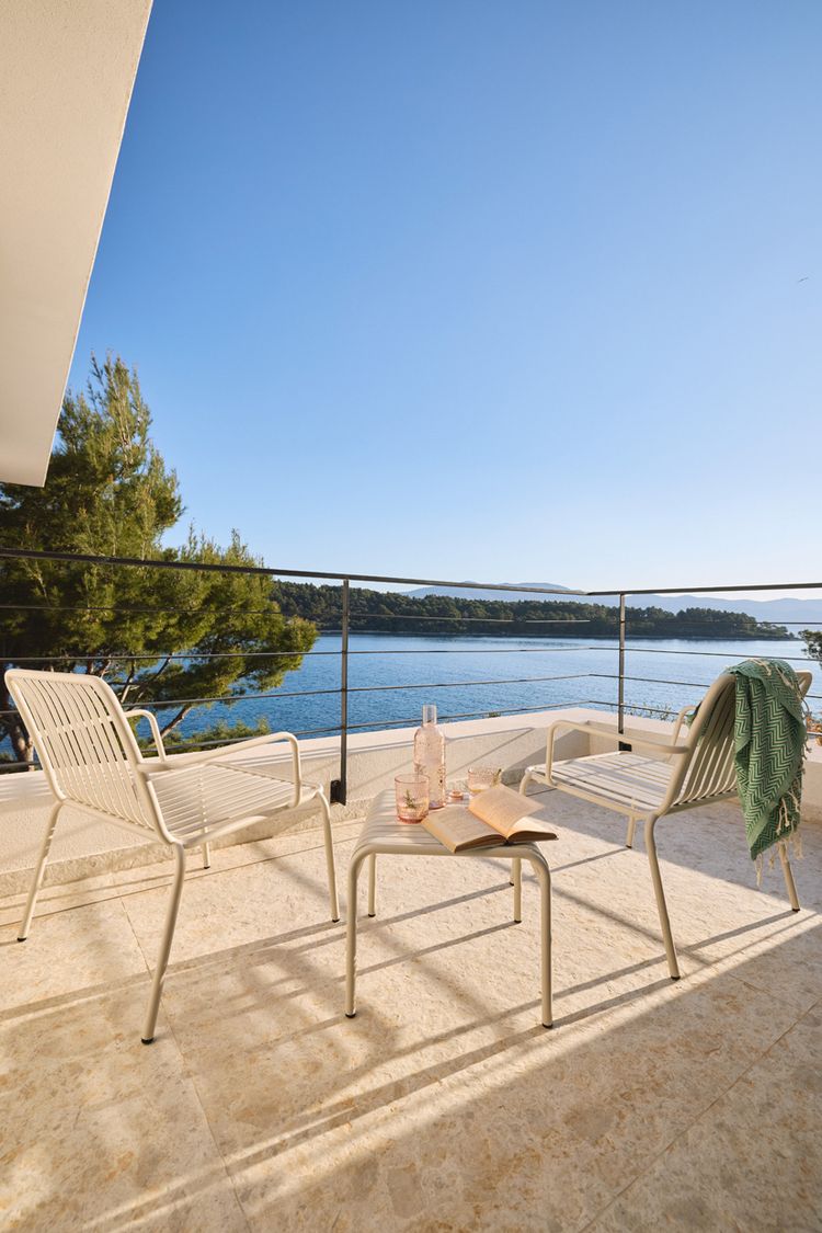 Lum­barda House