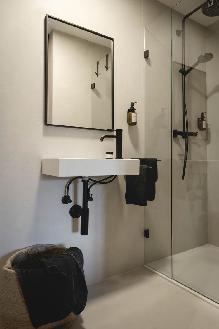 Klara Rooms