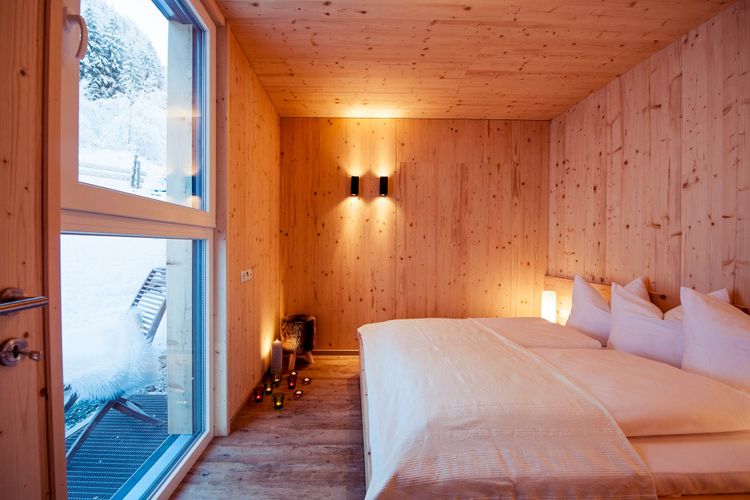 Feri­enhaus zum Stu­baier Glet­scher – Wald