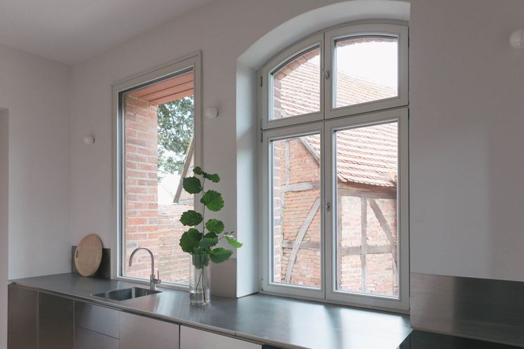 Ver­wal­te­rin­nenhaus
