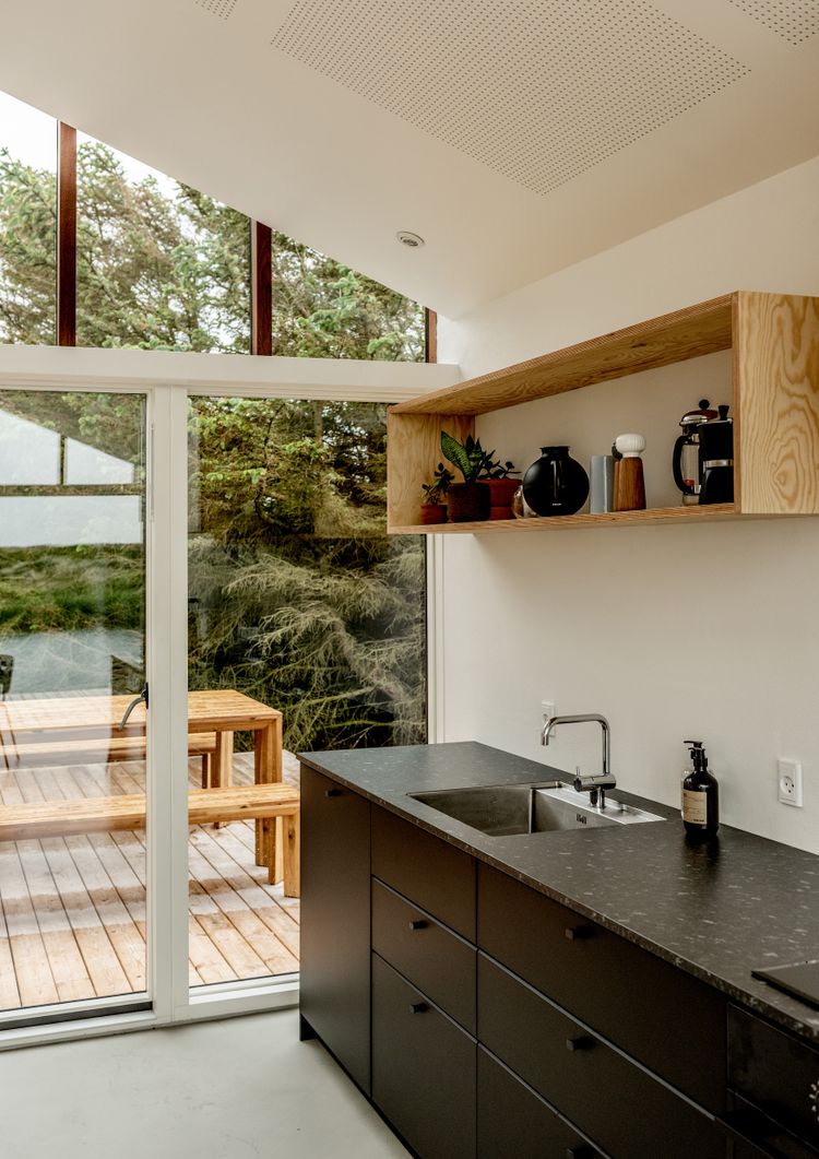 Recharge House Agger