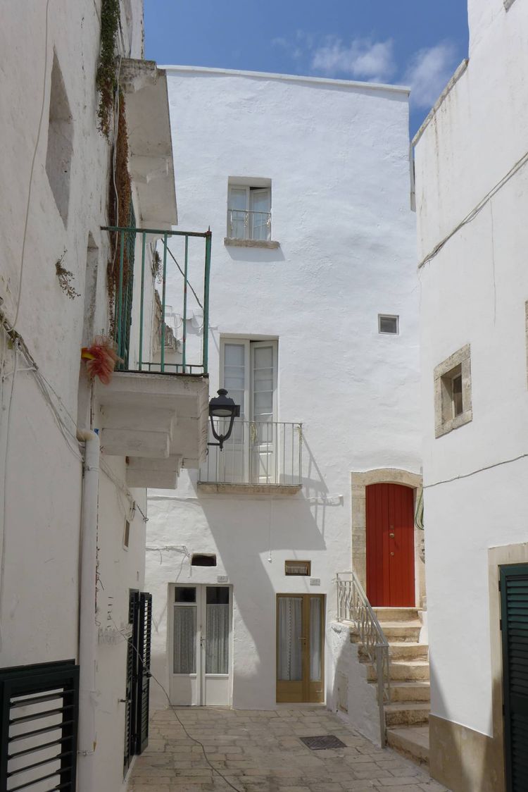 Via Gari­baldi
