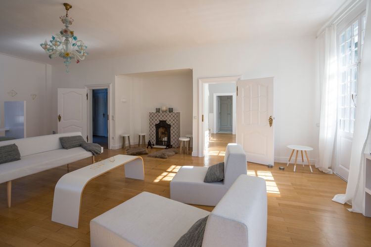 Brü­cken­villa Bleibe