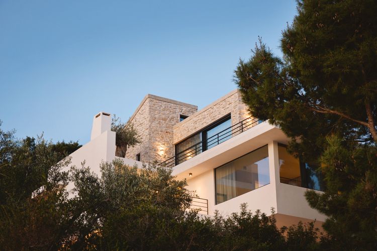 Lum­barda House