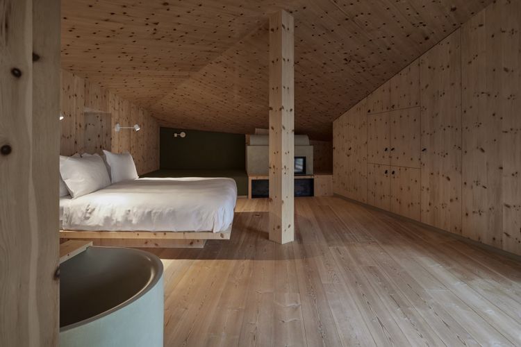 Odles Lodge