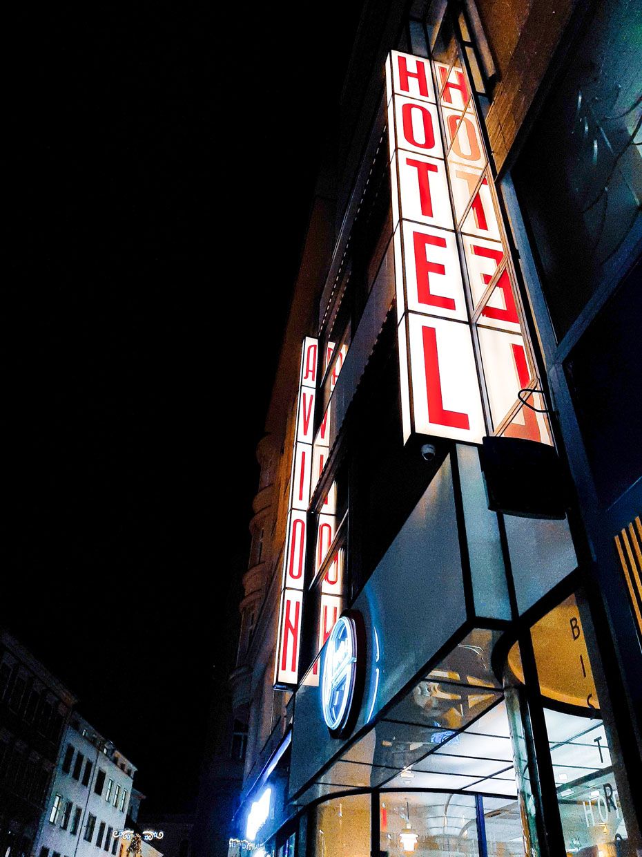 avion hotel