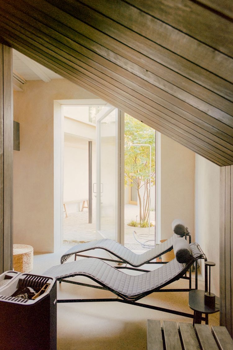 Guest­House 50