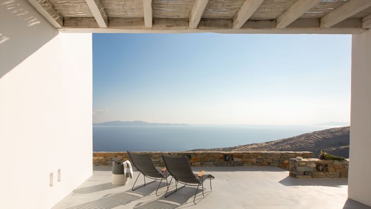 Tinos Hearts — House G and House Y