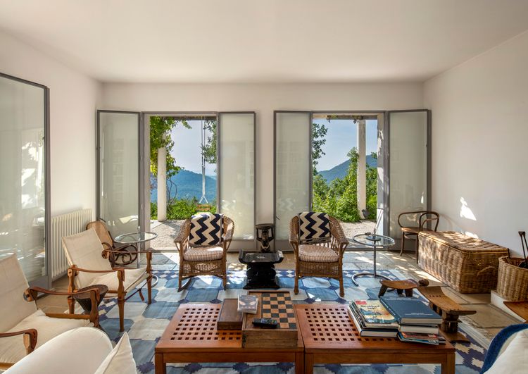 Villa Jones