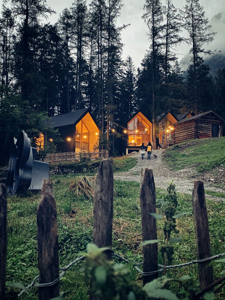 Wald­chalets Brand­nertal