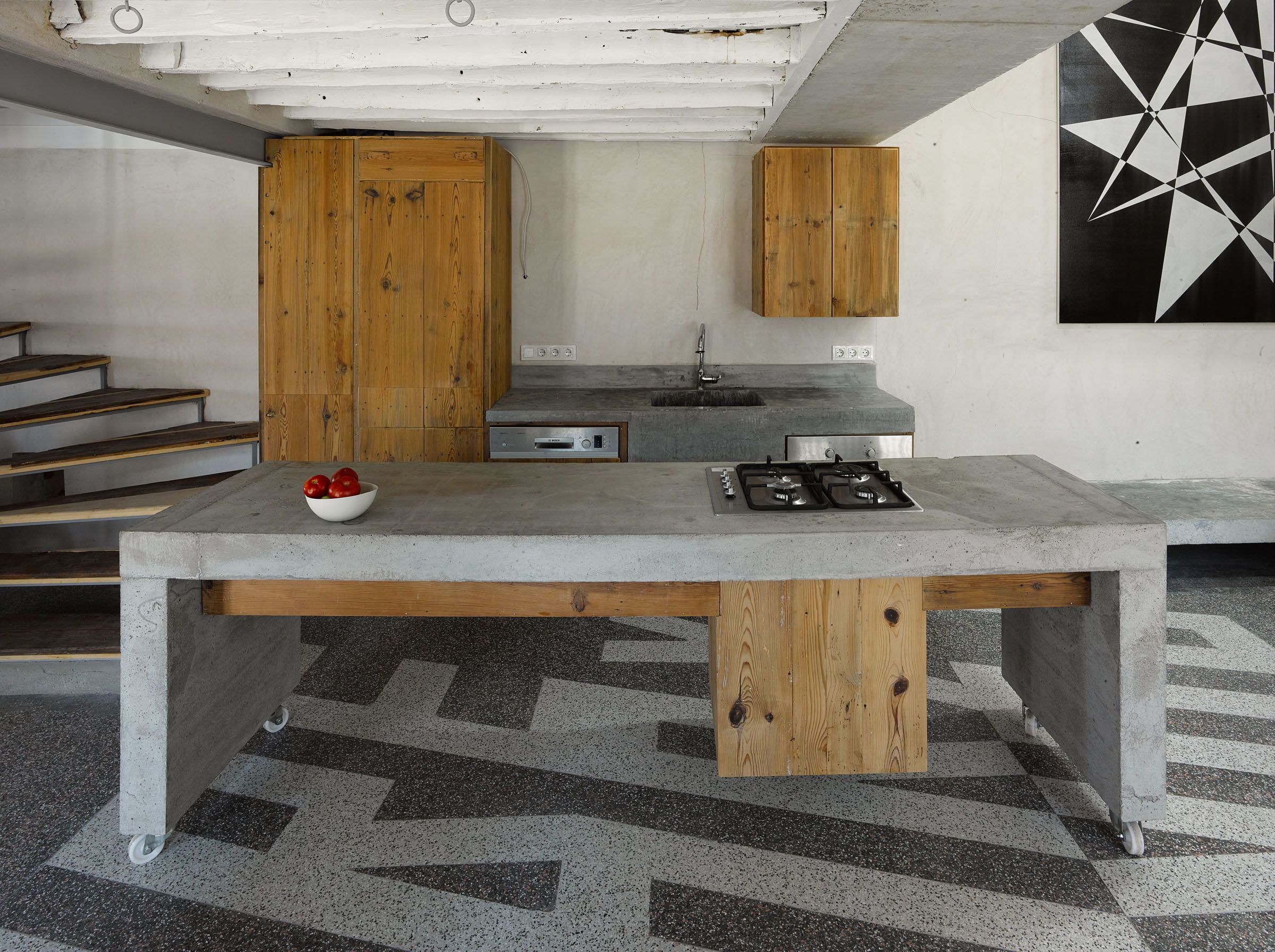 Ayvalik
House of Gabi & Erdogan Altindis. 
Floor and wall artwork by Lars Breuer.