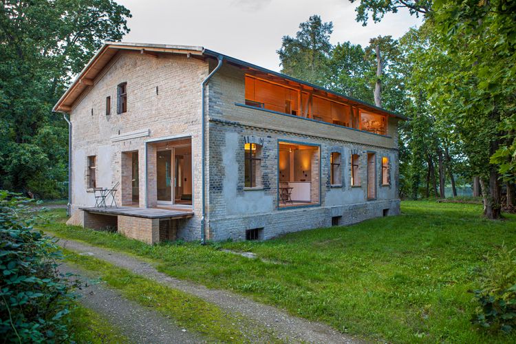 haus vvalter