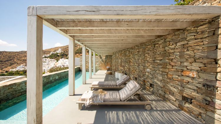 Tinos Hearts — House G and House Y
