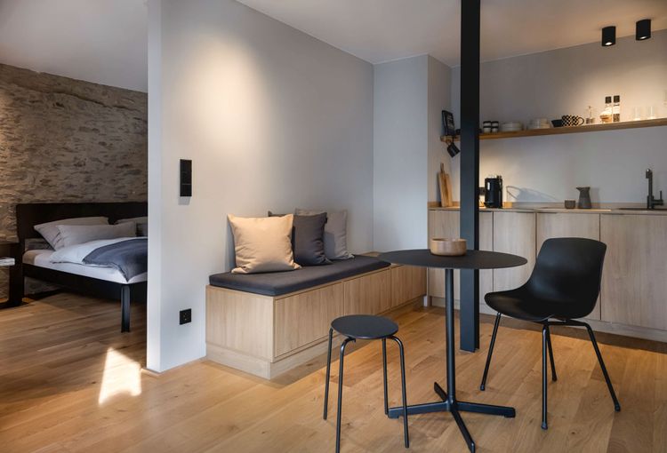Klara Rooms