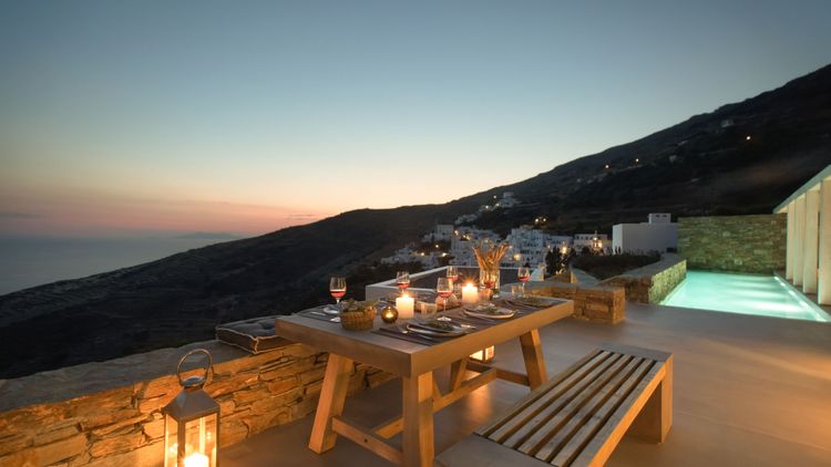 Tinos Hearts — House G and House Y