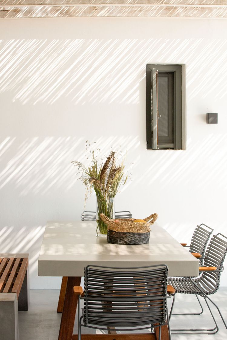 Tinos Hearts — House G and House Y