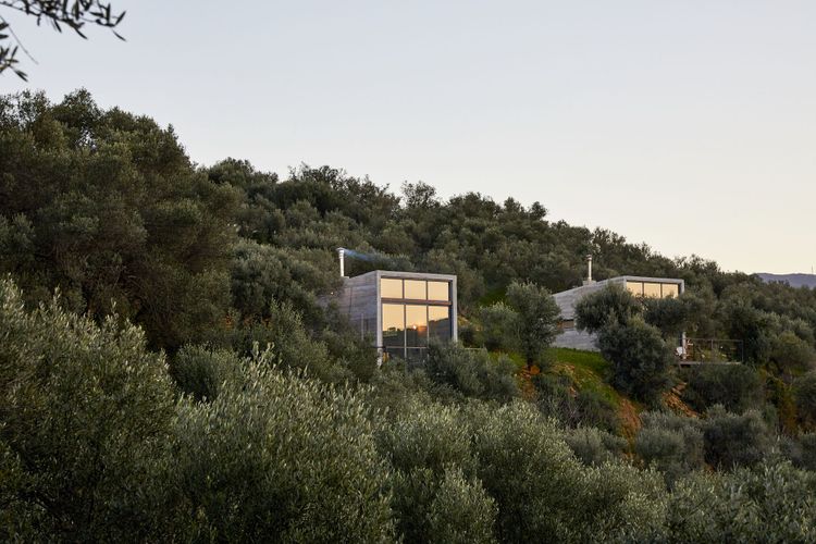 Cabanon Con­crete Retreat
