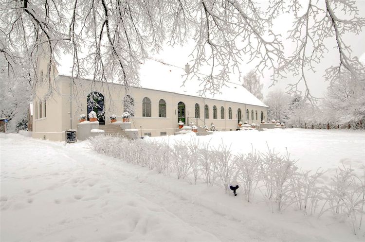  Kava­liershaus Schloss Blücher
