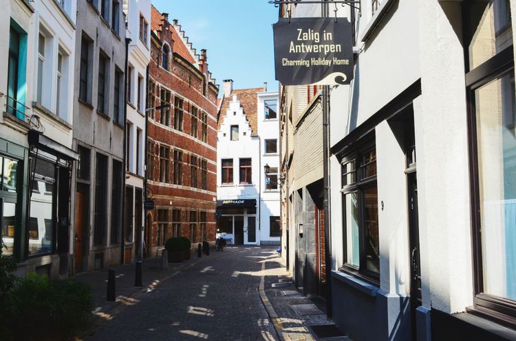 Zalig in Ant­werpen