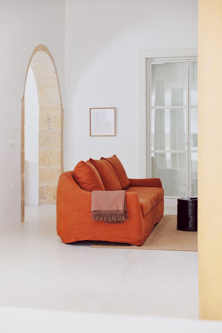 Casa Mon­te­longo