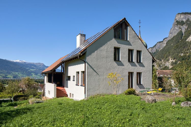 The Green Henry Lodge