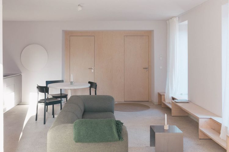 Ver­wal­te­rin­nenhaus