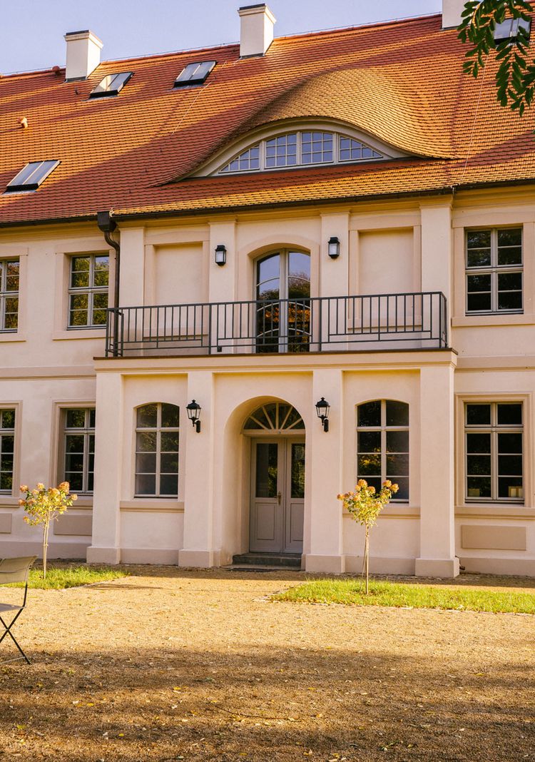 Gutshaus Frie­den­felde