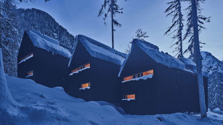 Wald­chalets Brand­nertal