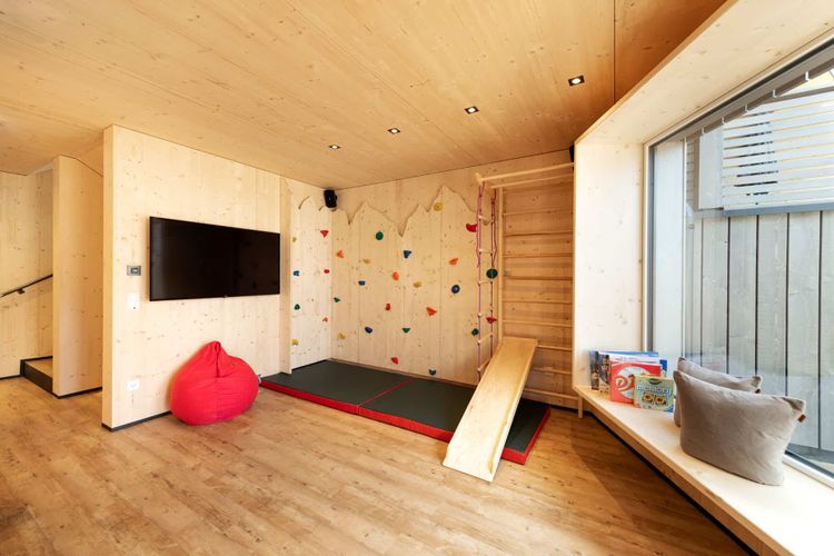 Feri­enhaus zum Stu­baier Glet­scher — Dorf