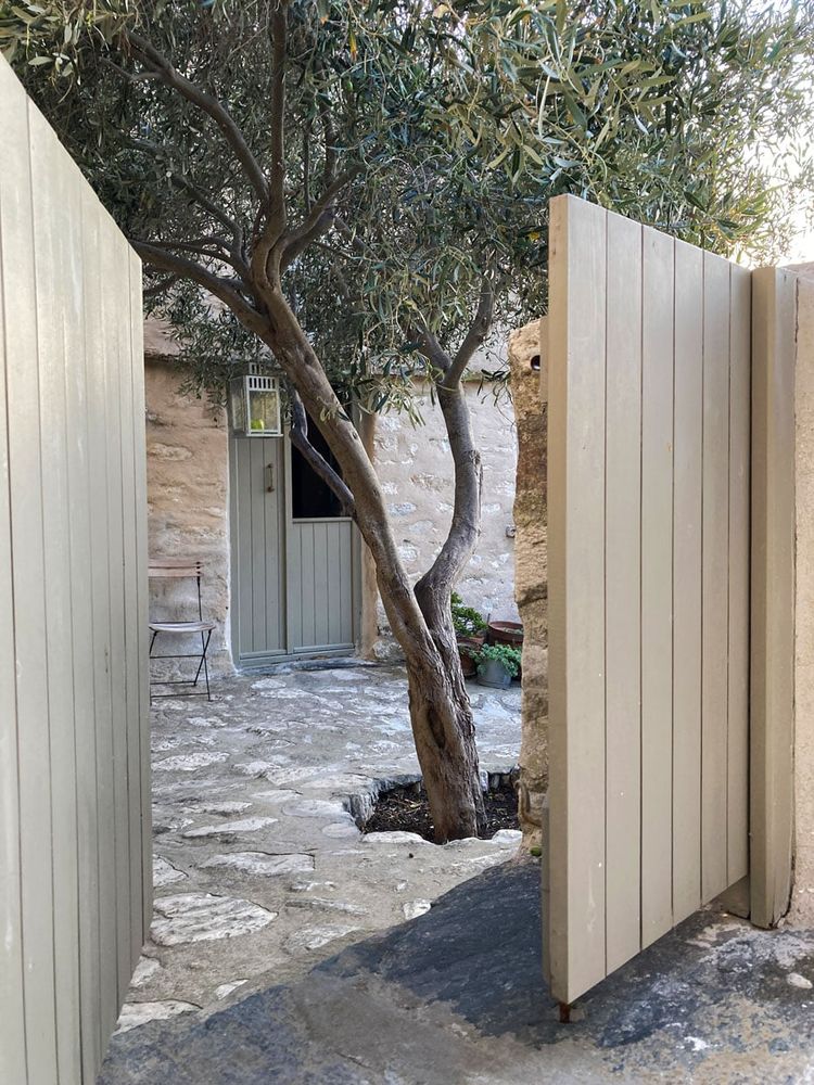 Loutra summer house