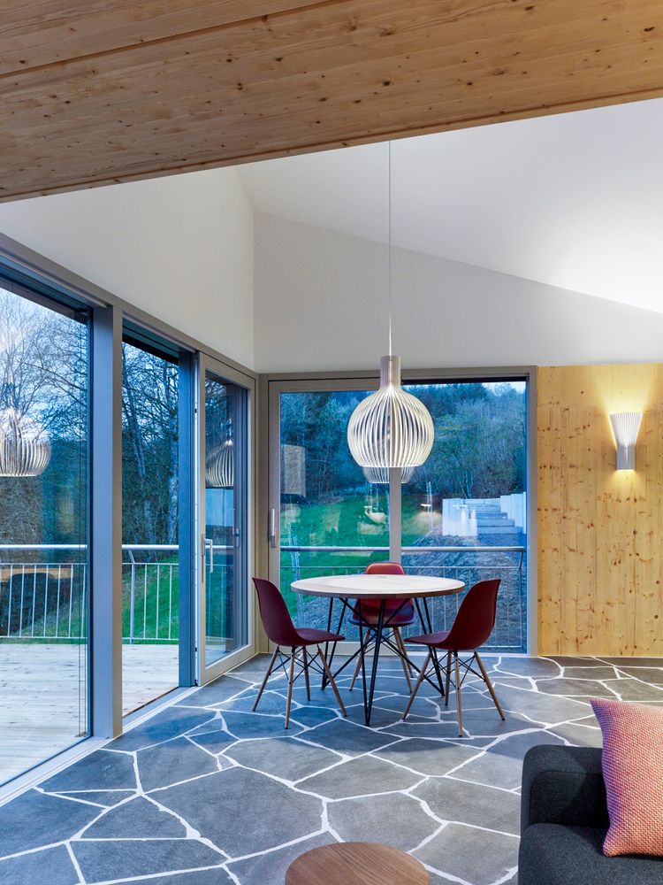 Kleines Vul­kan­ei­felhaus