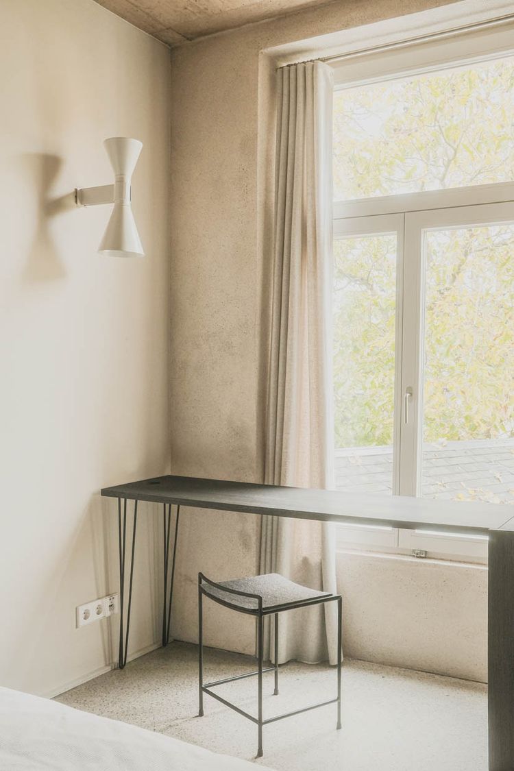 Guest­House 50