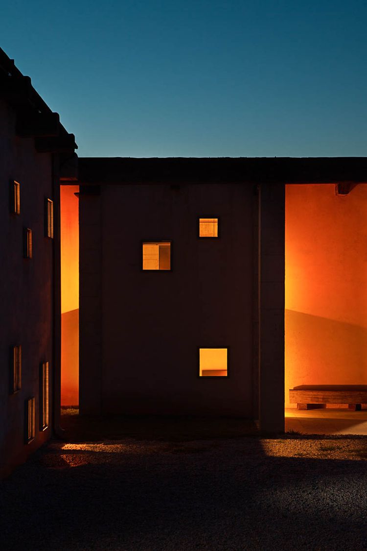 Spr­on­ken­House