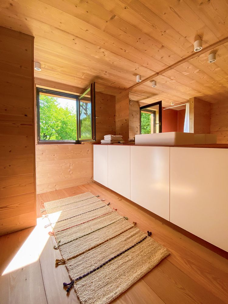 Faa­zihaus