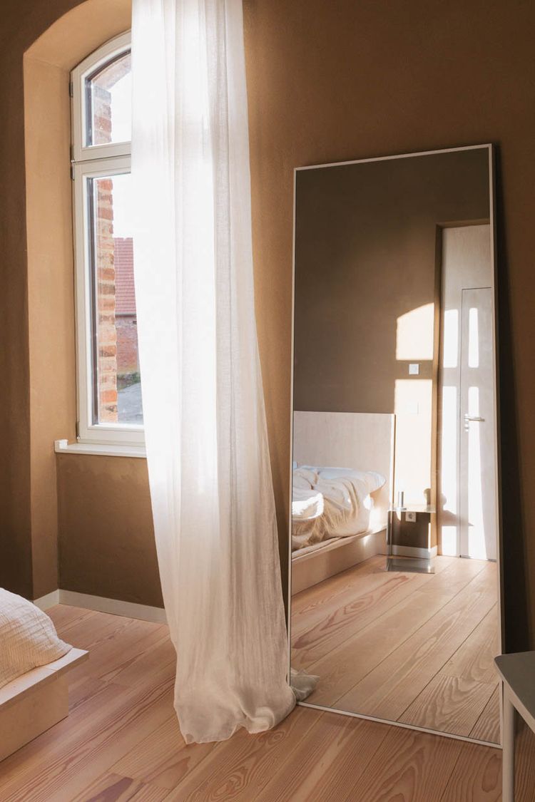 Ver­wal­te­rin­nenhaus