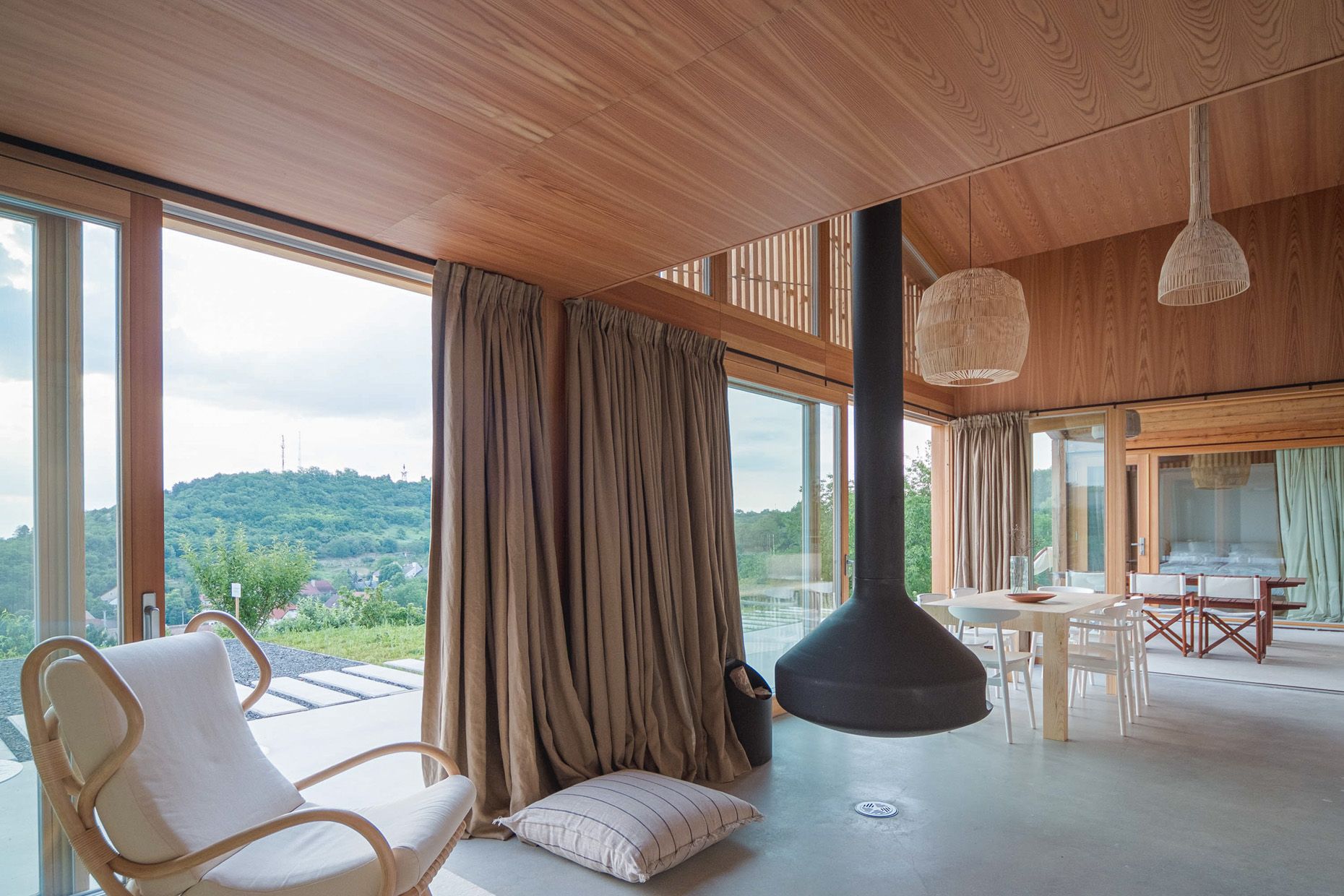 szegzard_the-lodge_006