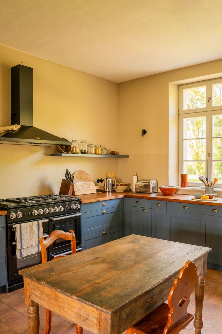 Gutshaus Frie­den­felde