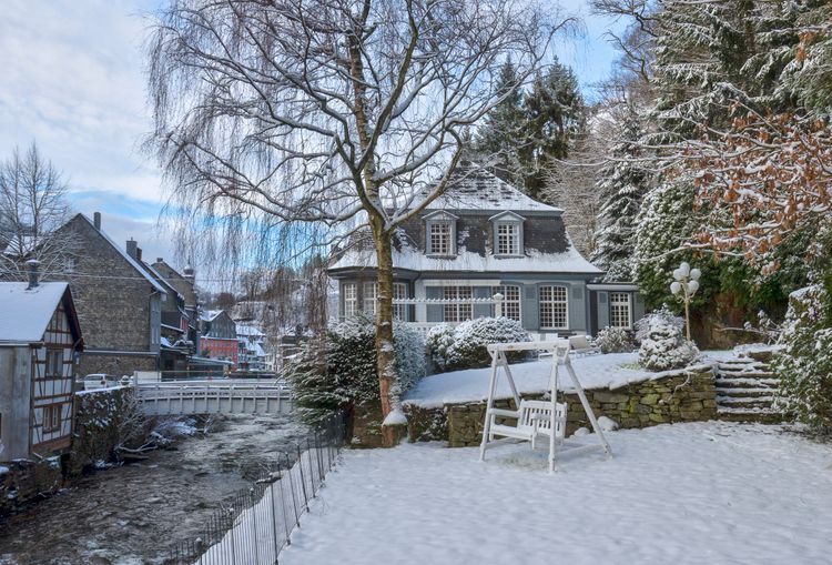 Brü­cken­villa Bleibe