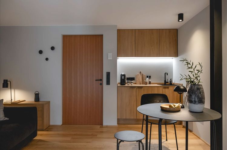 Klara Rooms