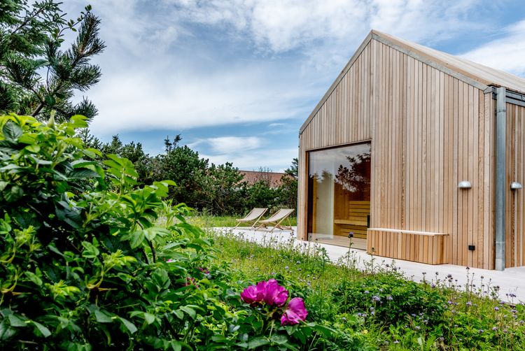 Recharge House Klit­møller