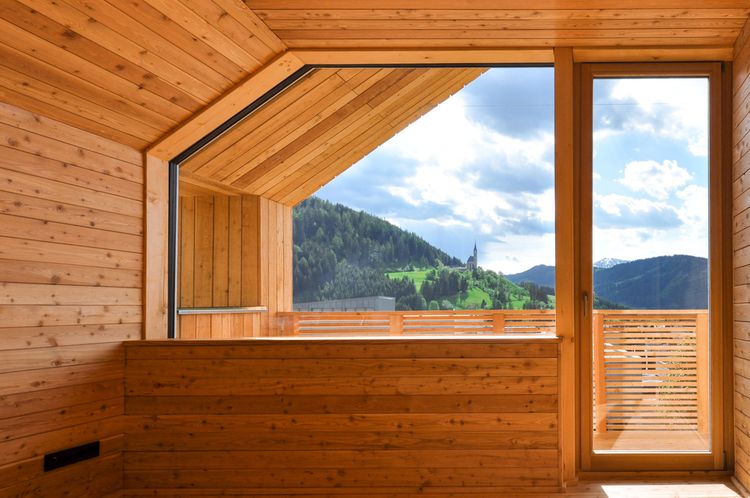 Smart Wood House