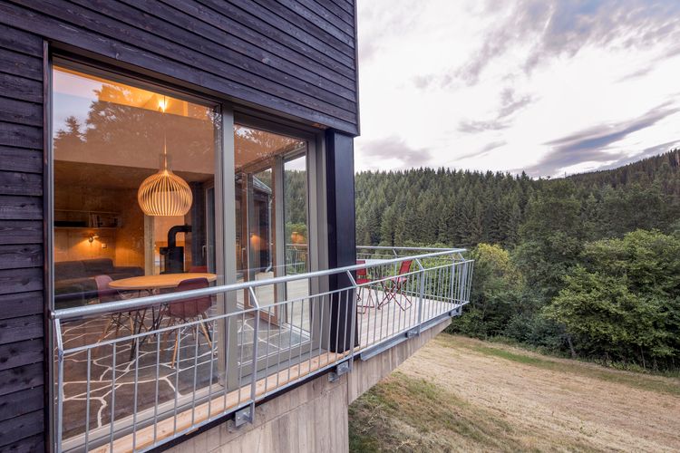 Kleines Vul­kan­ei­felhaus