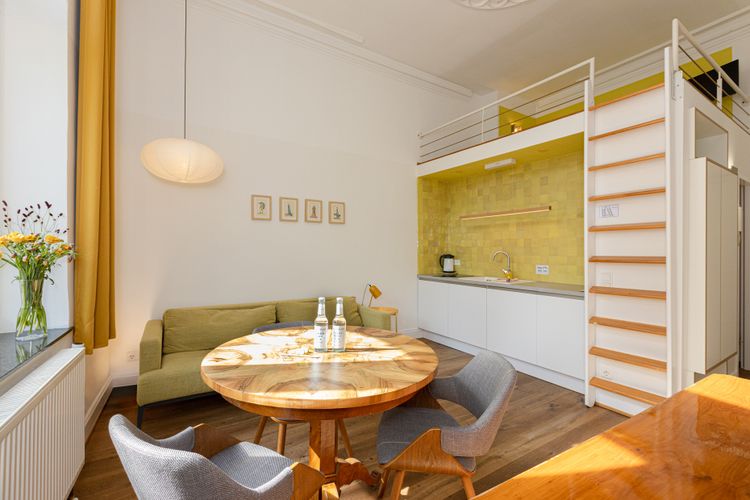 statthaus — statt Hotel
