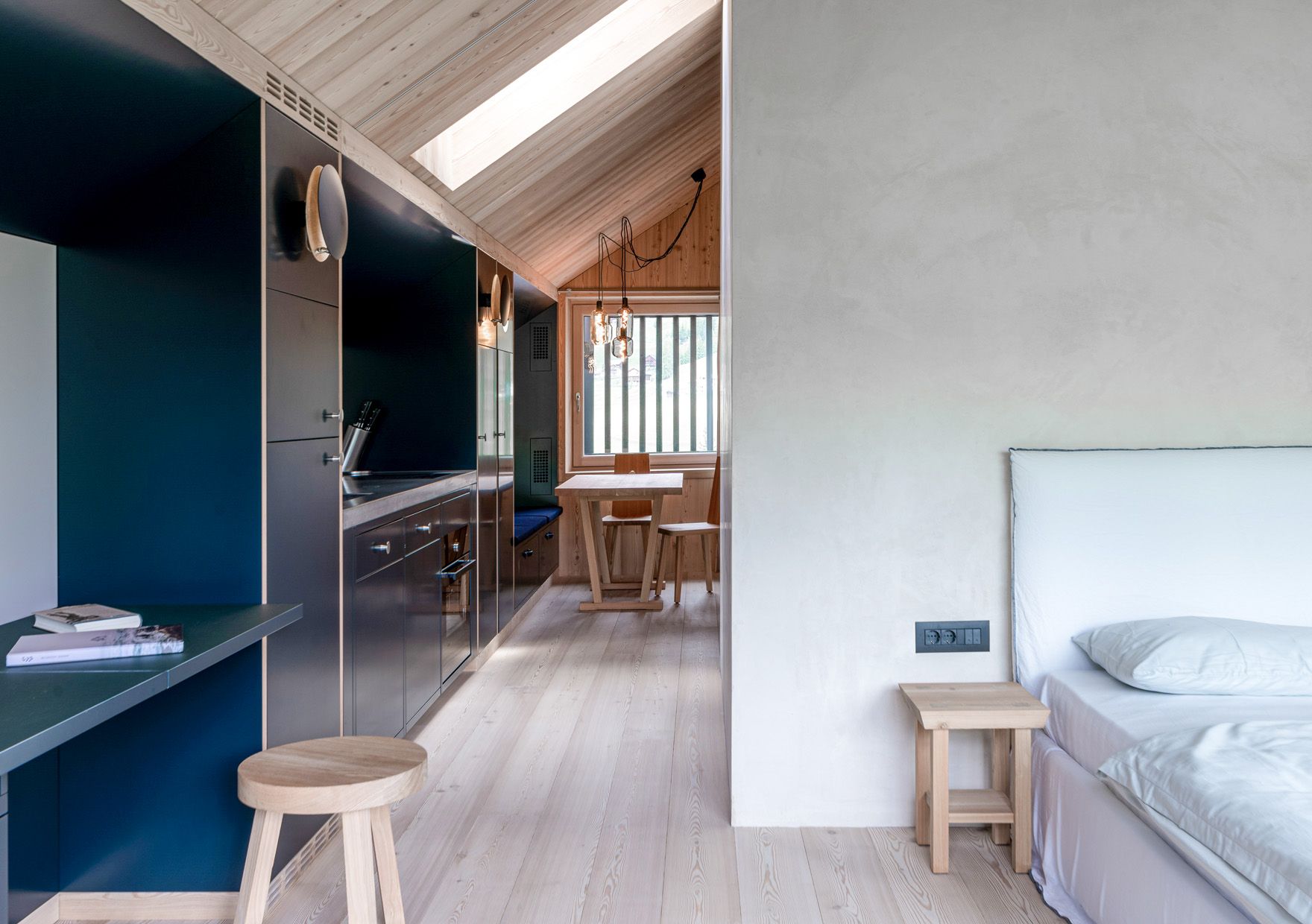 larix lodge
