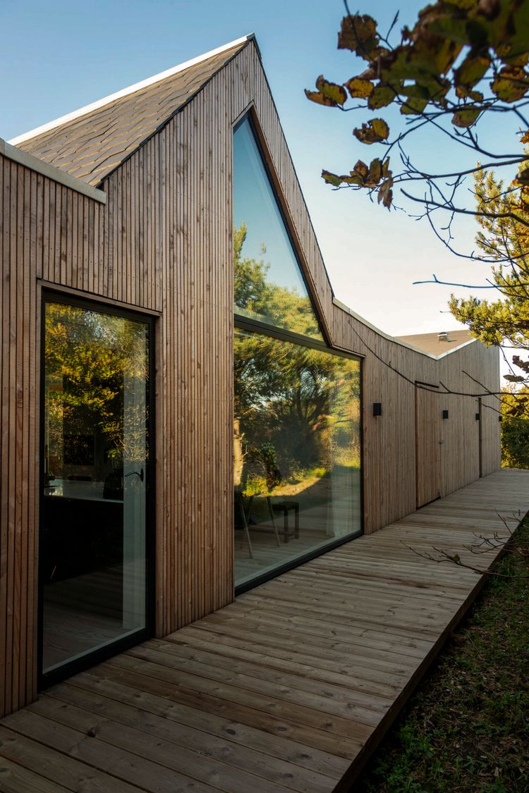 Wood­house