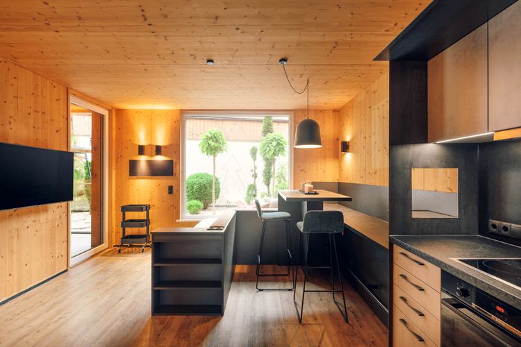 Feri­enhaus zum Stu­baier Glet­scher – Wald