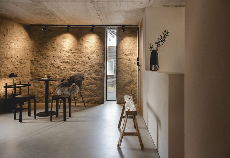 Klara Rooms