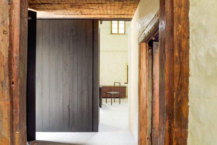 Alpine Con­trap­posto