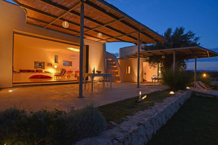 Villa Ven­dicari
